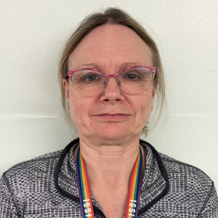 Dr Issie Gardner